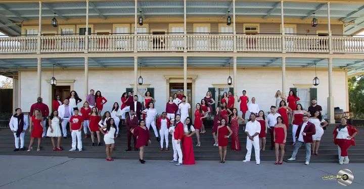 THIS IS OUR DANCE FAMILY, EVERYONE IS WELCOME Come this Saturday to our Melómano dance team tryouts and make new friends. Details in link below. Photo credit: Rachel Schlesin