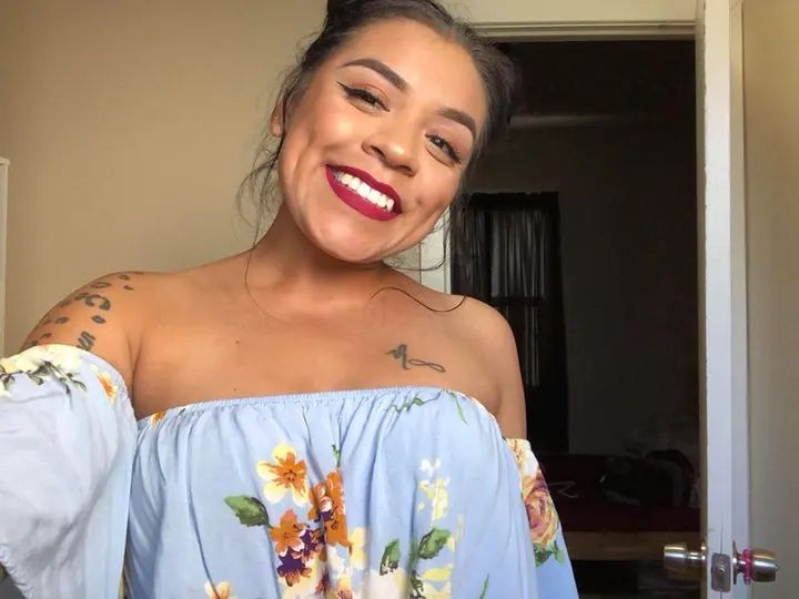 Happy Birthday to our girl Vianey!!! You’re beautiful and we love you mamas!!! Hope you have an anazing day!!! 🎂 💕🎉 #MelomanoEnt #MelomanoBday