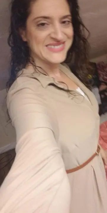 Happy Birthday Beatriz Cerezo!!!! You just started with us but already we’re seeing such growth! Keep up the good work mamas! Thank you for being part of the Fam!! Have an am