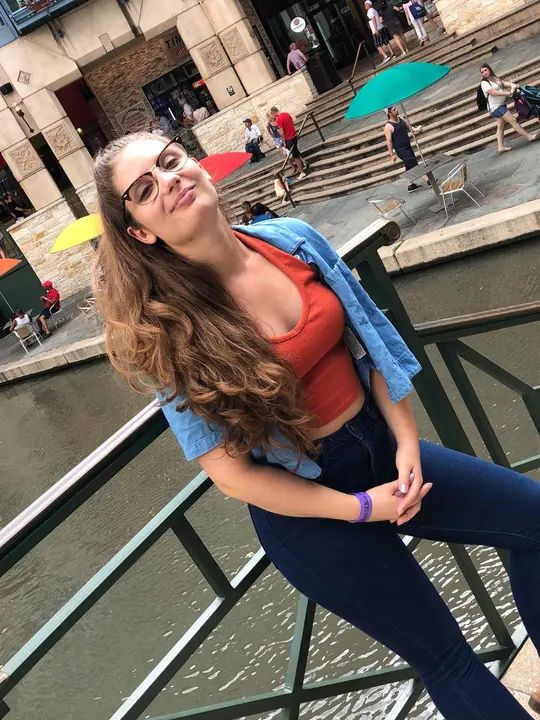Happy Birthday Sexy Shelby!!!! Thank you for being part of our dance fam!!! We love having your sweet spirit 💕 hope you’re having a great birthday mamas!!! #MelomanoBday