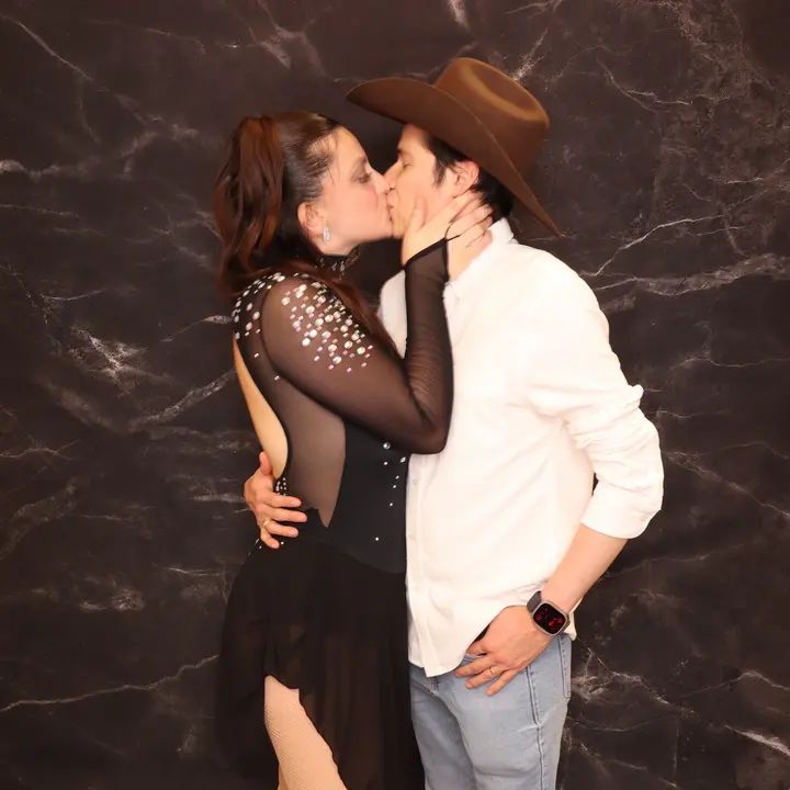 Melomano Winter White Social Photobooth 12/2025 gallery photo