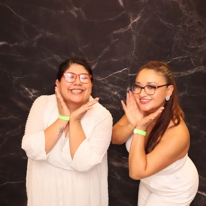 Melomano Winter White Social Photobooth 12/2025 gallery photo