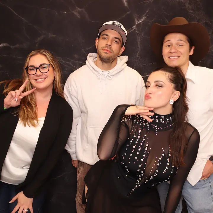 Melomano Winter White Social Photobooth 12/2025 gallery photo