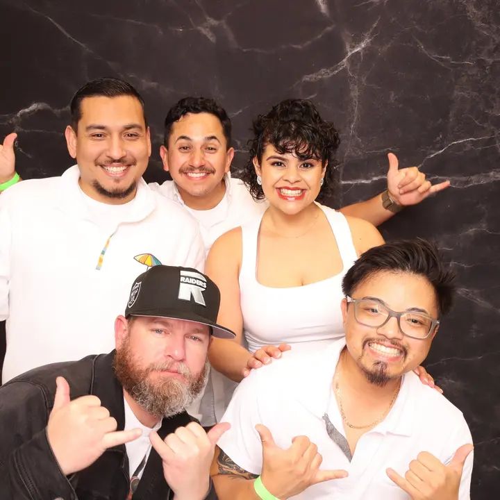 Melomano Winter White Social Photobooth 12/2025 gallery photo