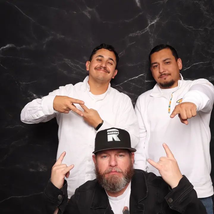Melomano Winter White Social Photobooth 12/2025 gallery photo