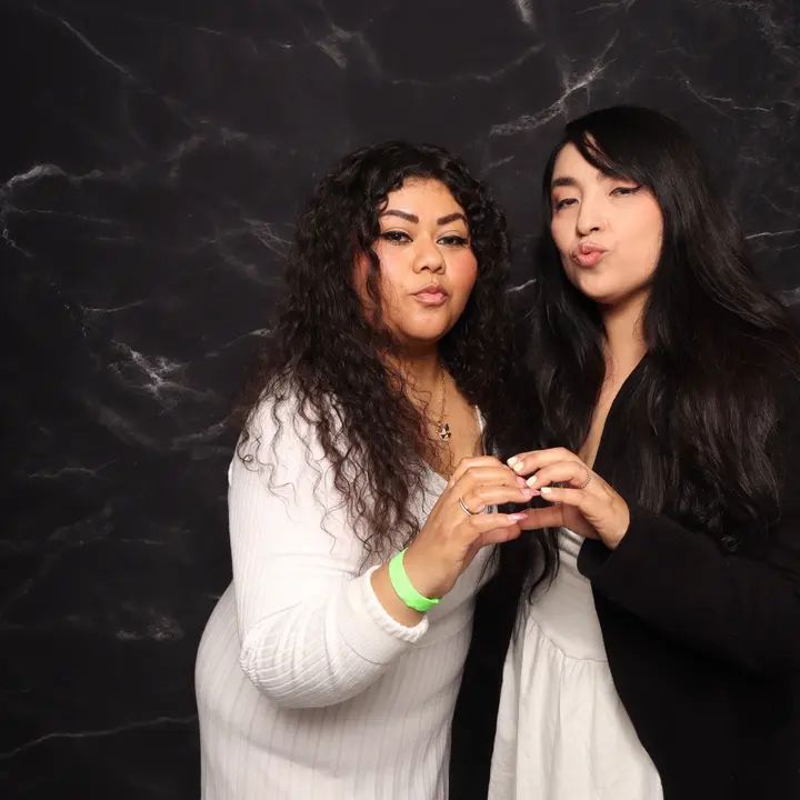 Melomano Winter White Social Photobooth 12/2025 gallery photo