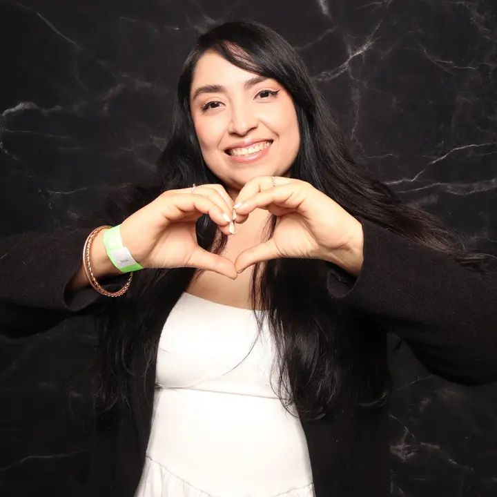 Melomano Winter White Social Photobooth 12/2025 gallery photo