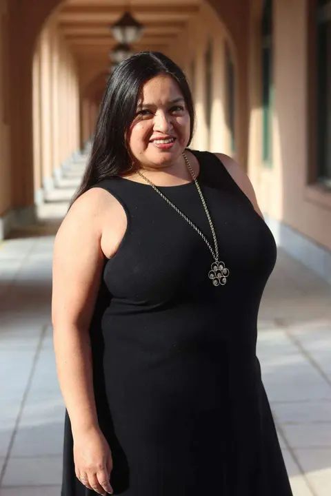 Get to know our dream team! 💕 Our dream team are the friendly faces that welcome you at check in 😃💃🏻🕺🏻 Meet Alma!! In addition to bachata,Banda y Zapateado ,Alma enjo