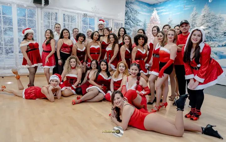 Melomano Holiday Lingerie & Pajama Social 12/23 gallery photo