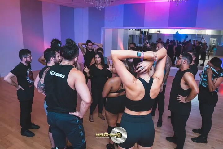 The Melómano Lingerie & Pajama Party! Download our app for more upcoming events! 📱 ⤵️ https://melomano.us/download-app/