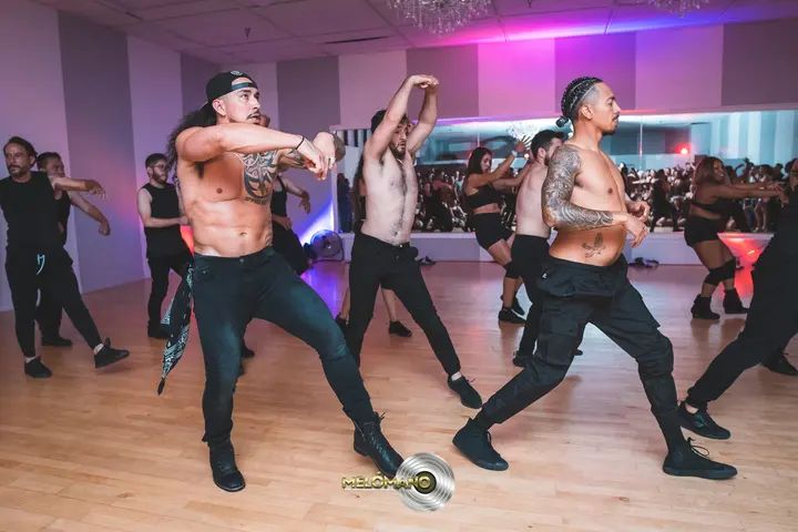 The Melómano Lingerie & Pajama Party! Download our app for more upcoming events! 📱 ⤵️ https://melomano.us/download-app/