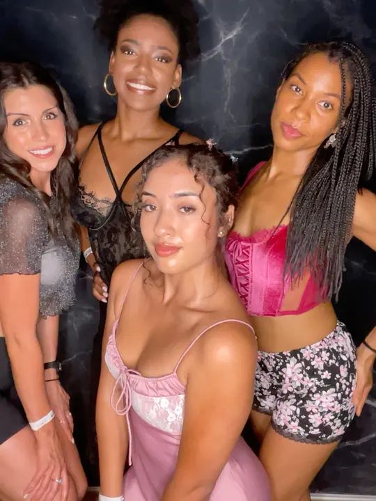 The Melómano Lingerie & Pajama Party! Download our app for more upcoming events! 📱 ⤵️ https://melomano.us/download-app/