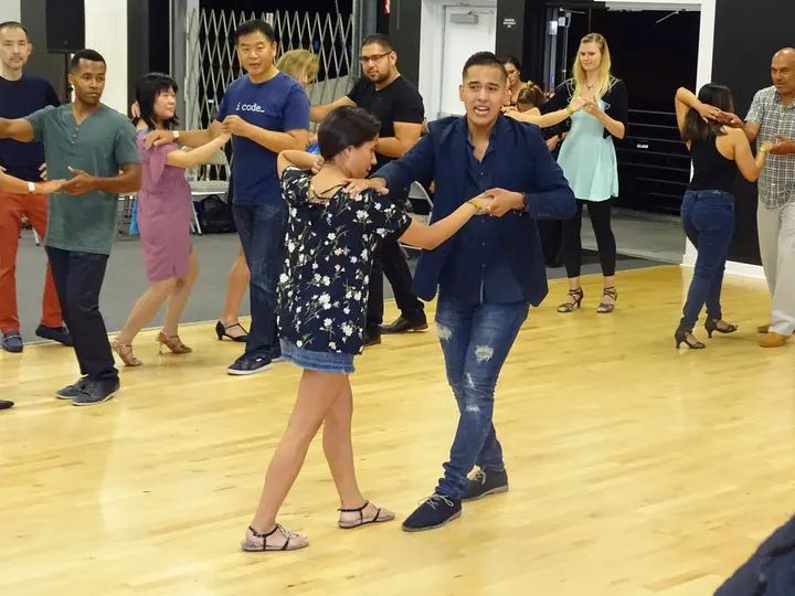 AUGUST BACHATA SOCIAL gallery photo