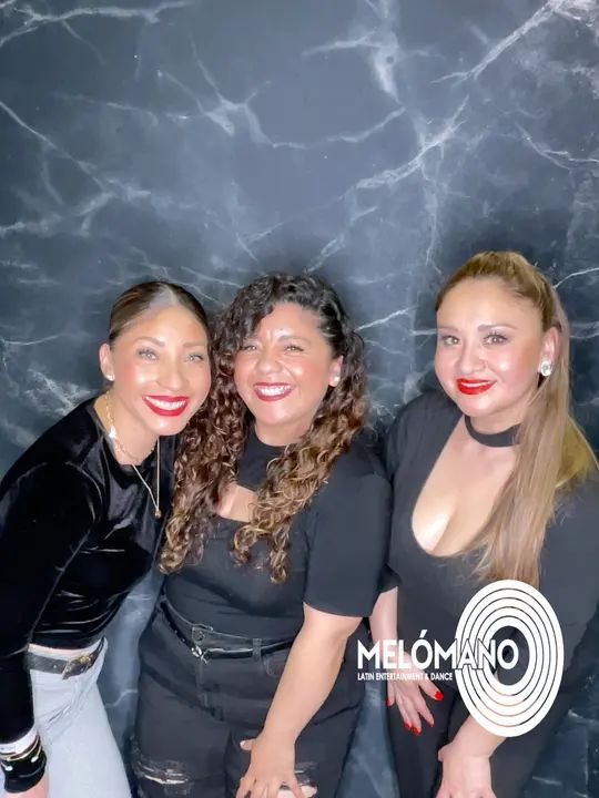 The Melómano Bachata Footwork Debut PHOTOBOOTH gallery photo