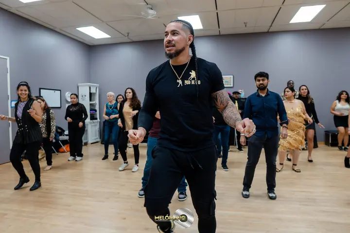 The Melómano Bachata Footwork Debut gallery photo