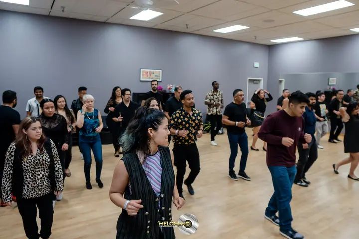 The Melómano Bachata Footwork Debut gallery photo