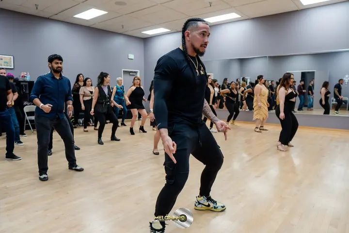 The Melómano Bachata Footwork Debut gallery photo