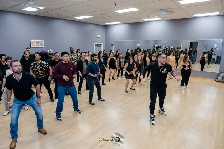 The Melómano Bachata Footwork Debut gallery photo