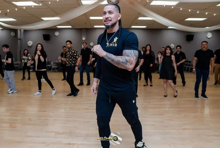 The Melómano Bachata Footwork Debut gallery photo