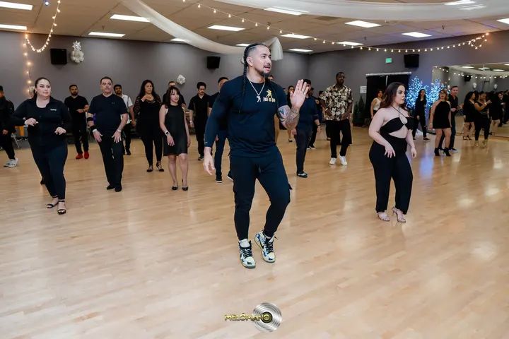 The Melómano Bachata Footwork Debut gallery photo