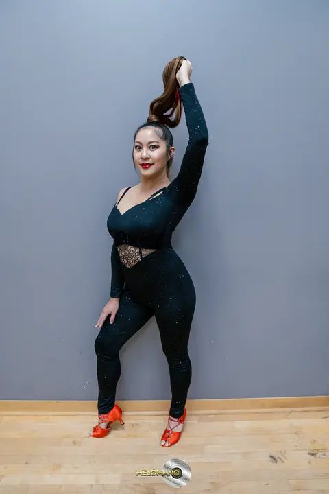 The Melómano Bachata Footwork Debut gallery photo
