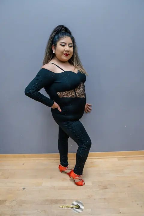 The Melómano Bachata Footwork Debut gallery photo