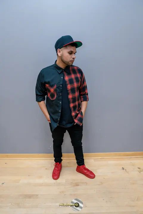 The Melómano Bachata Footwork Debut gallery photo