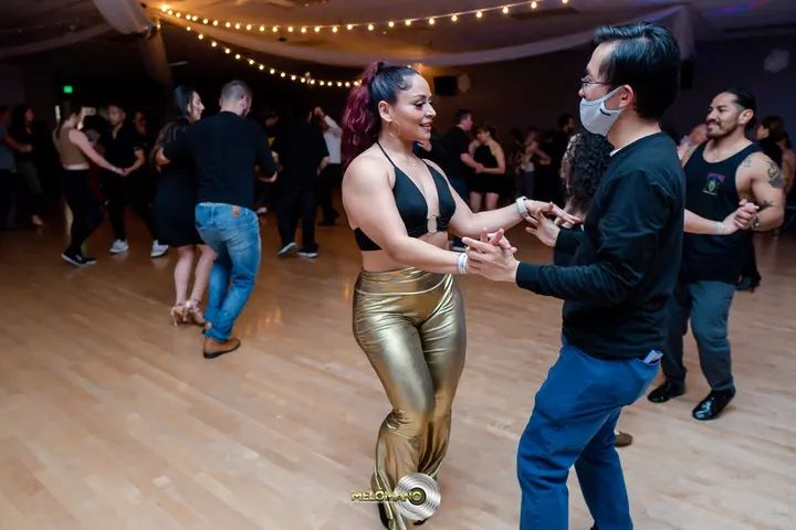 The Melómano Bachata Footwork Debut gallery photo