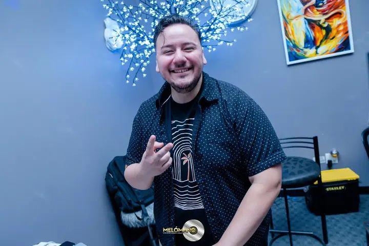The Melómano Bachata Footwork Debut gallery photo