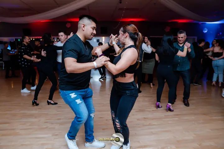 The Melómano Bachata Footwork Debut gallery photo