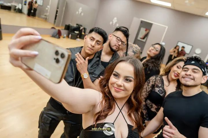 The Melómano Bachata Footwork Debut gallery photo