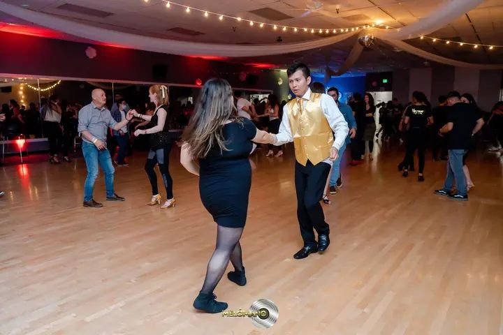 The Melómano Bachata Footwork Debut gallery photo