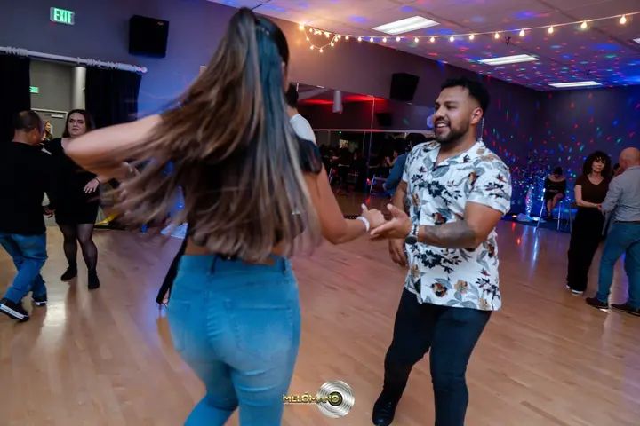 The Melómano Bachata Footwork Debut gallery photo