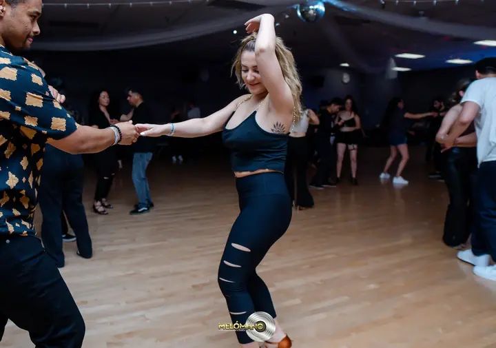 The Melómano Bachata Footwork Debut gallery photo
