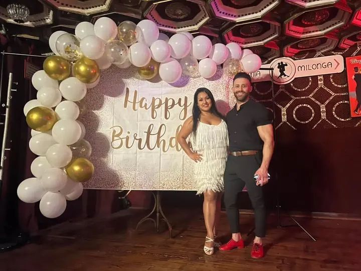Thank you to everyone who came out to the first Melómano Social of the year!!! 🎉 We celebrated the beautiful Diana Trigo! We also celebrated Nikhil and Jesse!!! We had an ab