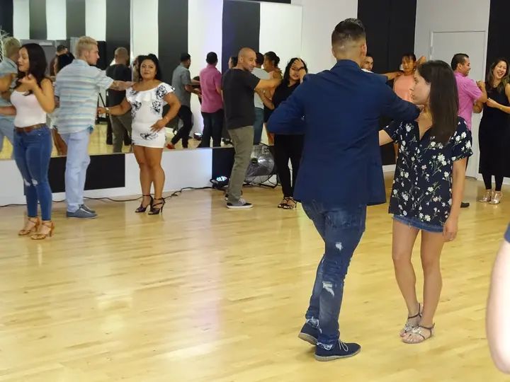 AUGUST BACHATA SOCIAL gallery photo