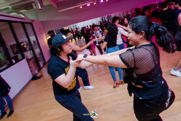 The Melómano Lingerie & Pajama Party! (Part 1) gallery photo