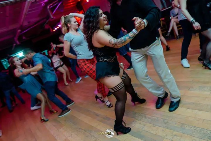 The Melómano Lingerie & Pajama Party! (Part 1) gallery photo