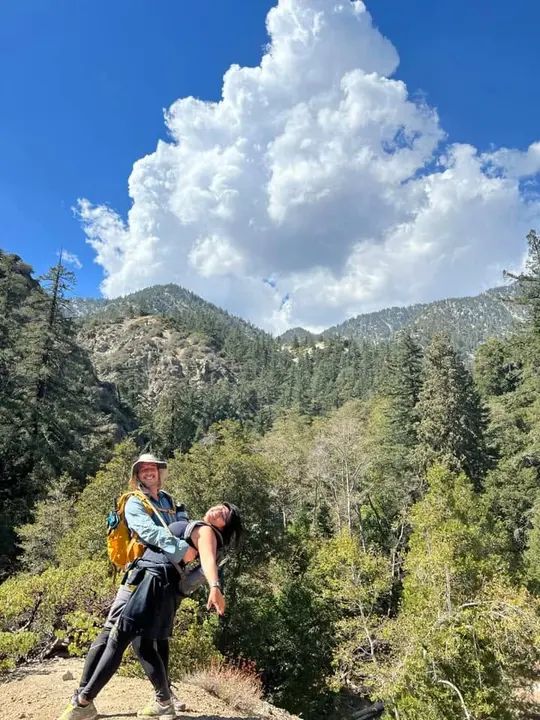 Melómano Hiking Trip ☀️🪵🌳 gallery photo