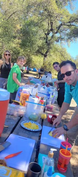 Making memories that last a life time! The Melómano Camping Trip was a blast! 🥳 Join the Melómano Dance Fam! 💃🏽 🕺🏼App Download link ⤵️ https://melomano.us/download-app/