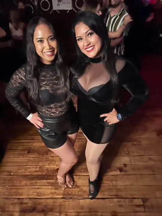 The Melómano Sexy in Black Party! Check out all of our dance info on our app! Click on events! 💃🏽 🕺🏼App Download link ⤵️ https://melomano.us/download-app/ #MelomanoEnt