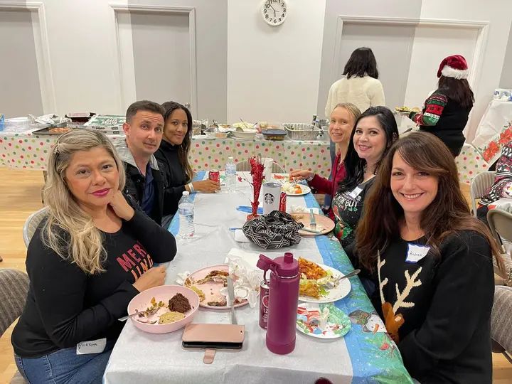 The Melómano Ugly Sweater Holiday Party 2021! gallery photo