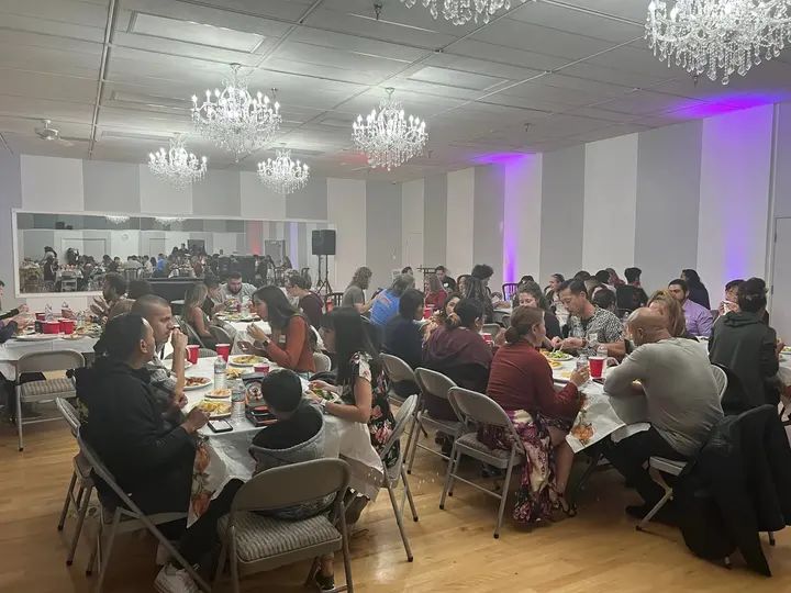 Melómano Friendsgiving 2021 💓 gallery photo