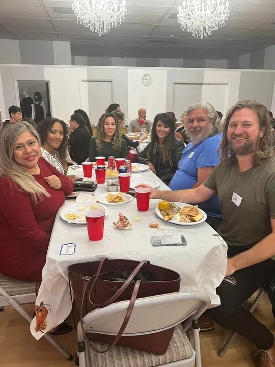 Melómano Friendsgiving 2021 💓 gallery photo