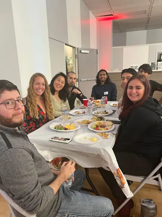 Melómano Friendsgiving 2021 💓 gallery photo