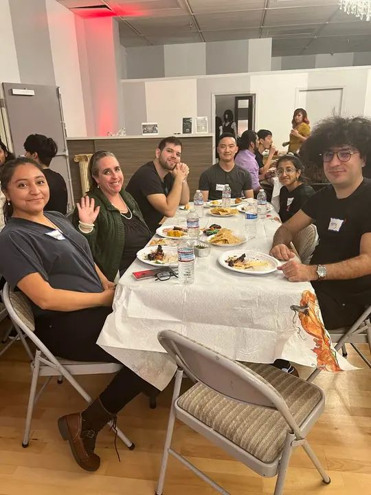 Melómano Friendsgiving 2021 💓 gallery photo