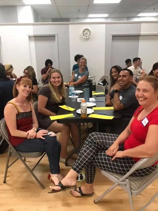 Had a blast with the Melómano Fam during our pizza night!! We did a fun getting to know You mixer and found out A LOT of interesting things about each other!! We love our Fam