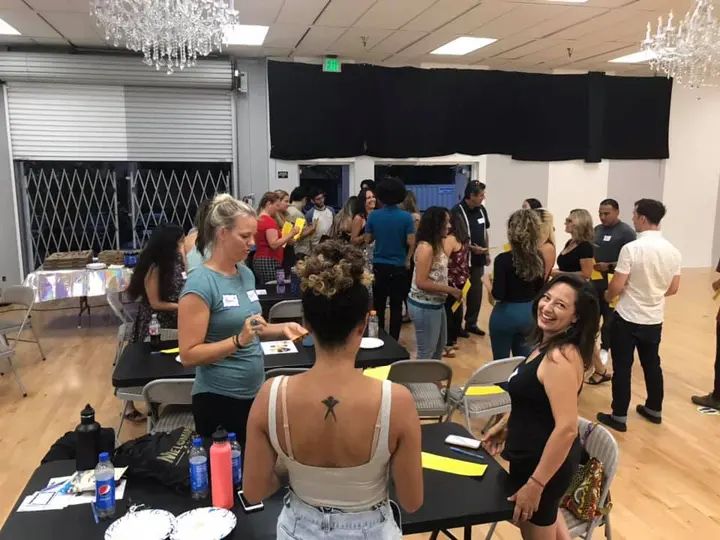 Had a blast with the Melómano Fam during our pizza night!! We did a fun getting to know You mixer and found out A LOT of interesting things about each other!! We love our Fam