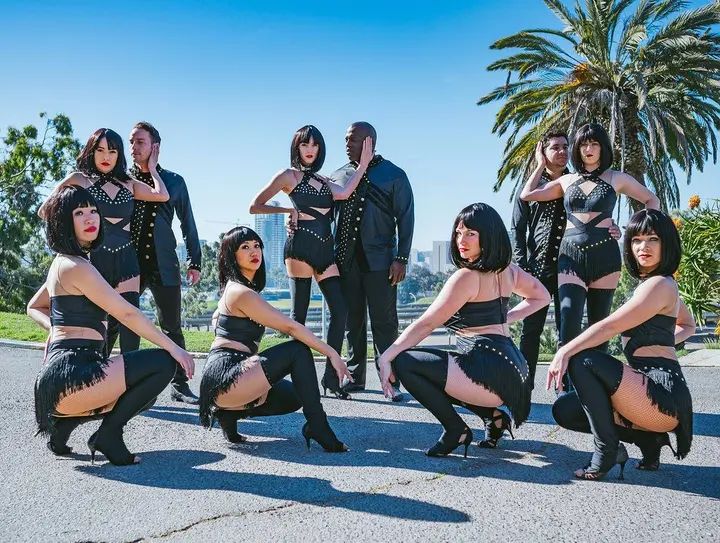 Photoshoot pics! Just another perk of being part of the Melómano Dance Family!!! Learn more about our classes, dance teams, and events at www.melomano.us Photo taken by: Rach
