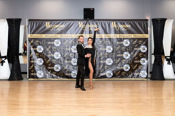 Photoshoot pics! Just another perk of being part of the Melómano Dance Family!!! Learn more about our classes, dance teams, and events at www.melomano.us